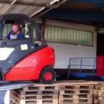 LKW Entladung einmal anders